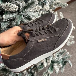 Mephisto Dark Gray Leather Sneakers Size 10 Never Worn